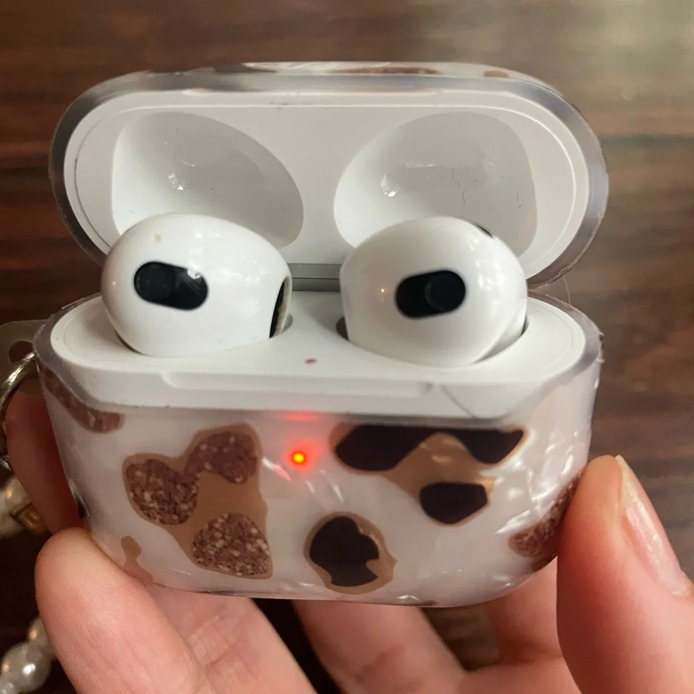 airpods 3 - Picture 1 of 2